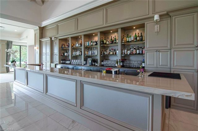 120 Livermore LN, Naples, FL 34119