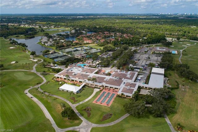 120 Livermore LN, Naples, FL 34119