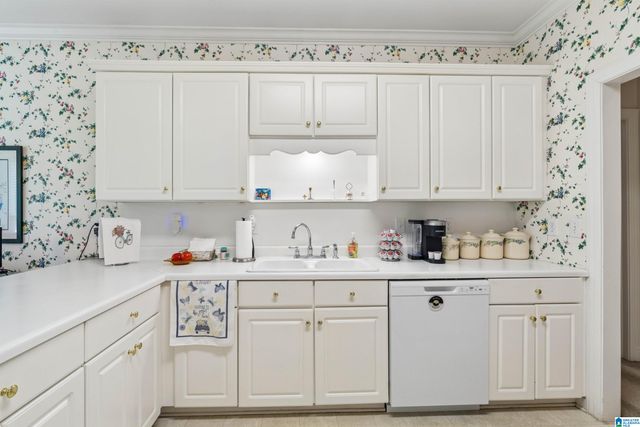 7537 CARRIAGE COVE, Trussville, AL 35173