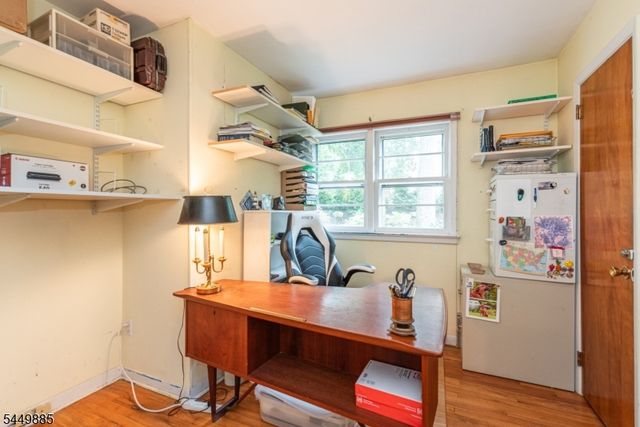 16 Pennsylvania Ave, Montvale Boro, NJ 07645
