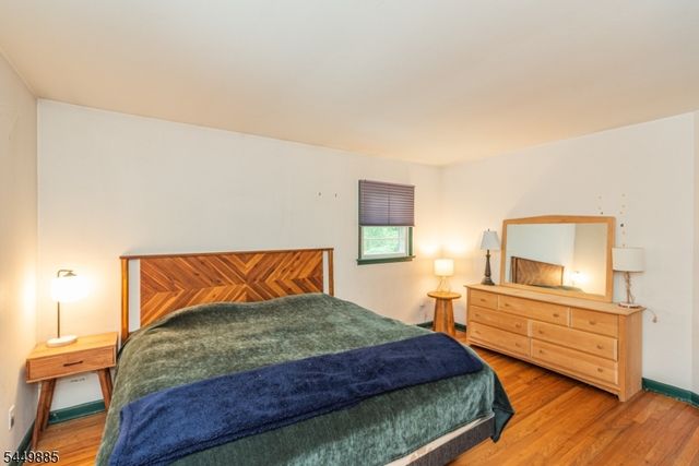16 Pennsylvania Ave, Montvale Boro, NJ 07645