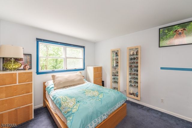 16 Pennsylvania Ave, Montvale Boro, NJ 07645