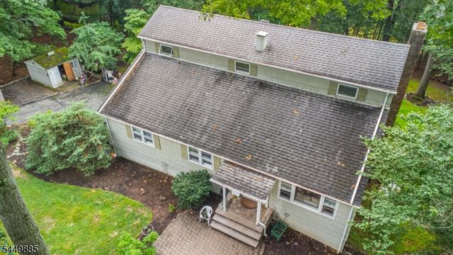 16 Pennsylvania Ave, Montvale Boro, NJ 07645