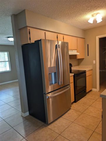 931 CEDAR CIRCLE, Tavares, FL 32778