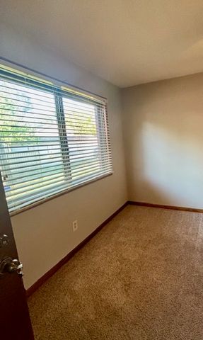 1305 Brian Place 3, Urbana, IL 61802