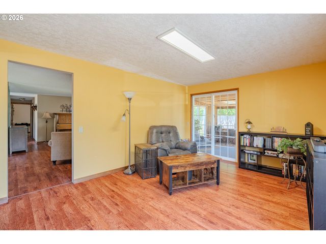 16500 Ne 142ND Ave, Brush Prairie, WA 98606