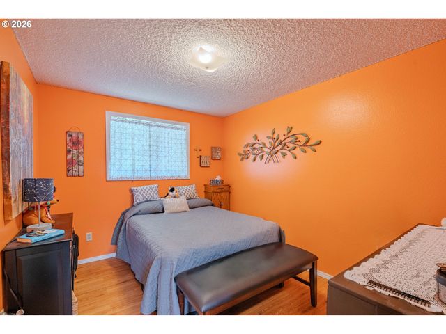 16500 Ne 142ND Ave, Brush Prairie, WA 98606