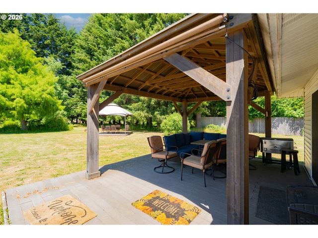 16500 Ne 142ND Ave, Brush Prairie, WA 98606