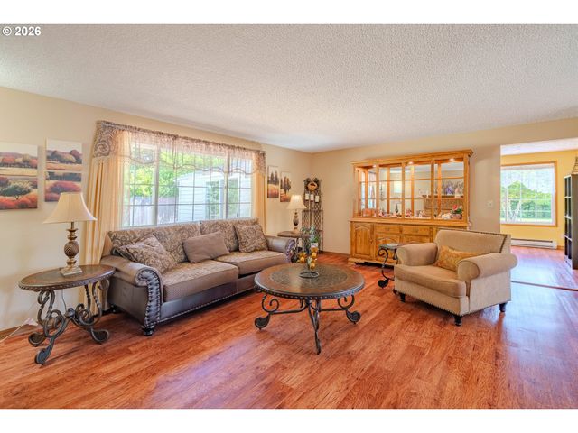 16500 Ne 142ND Ave, Brush Prairie, WA 98606