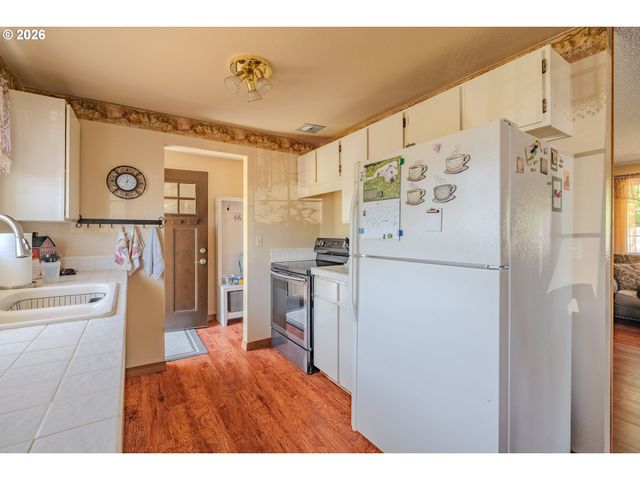 16500 Ne 142ND Ave, Brush Prairie, WA 98606