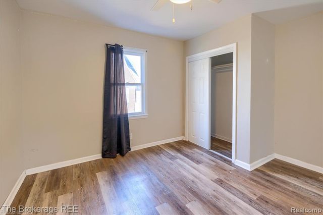 1335 Allen Street, Burton, MI 48529