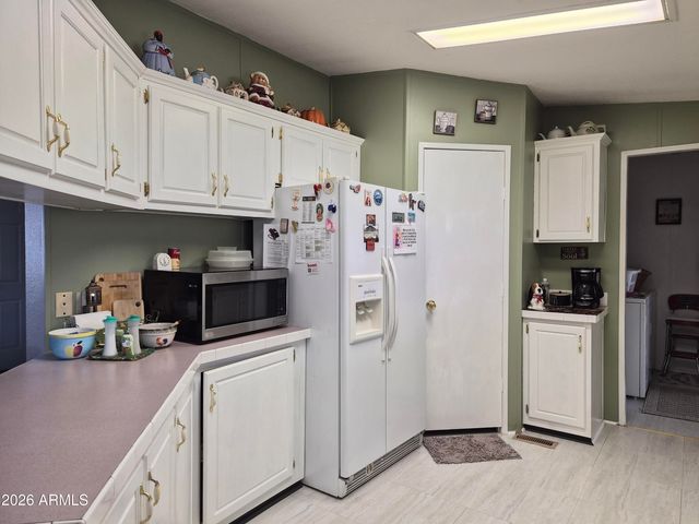 3700 S Tomahawk Road 31, Apache Junction, AZ 85119