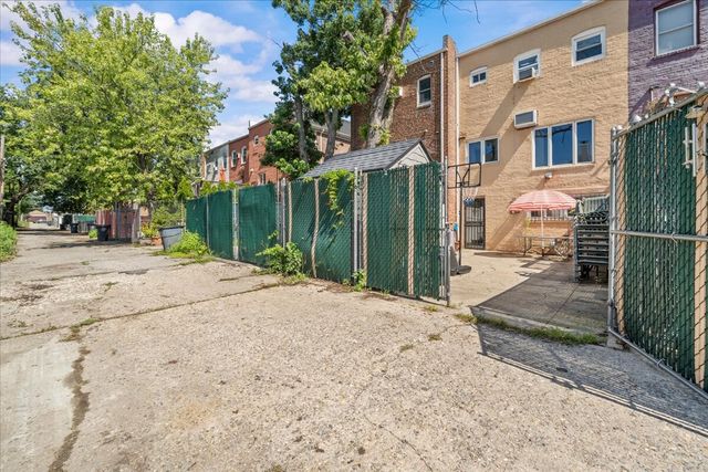 1848 E 31ST Street, New York City, NY 11234