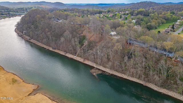 348 River Road B1, Bluff City, TN 37618