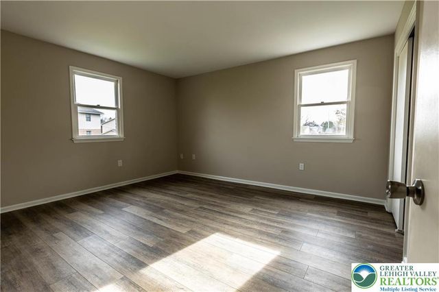 4074 Winfield Terrace, Palmer Twp, PA 18045