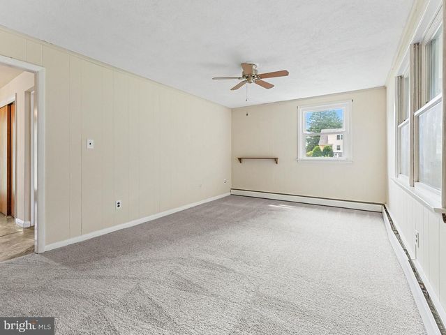 1280 LANCASTER AVE, Berwyn, PA 19312