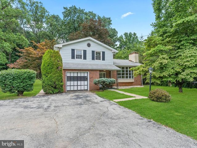 1280 LANCASTER AVE, Berwyn, PA 19312