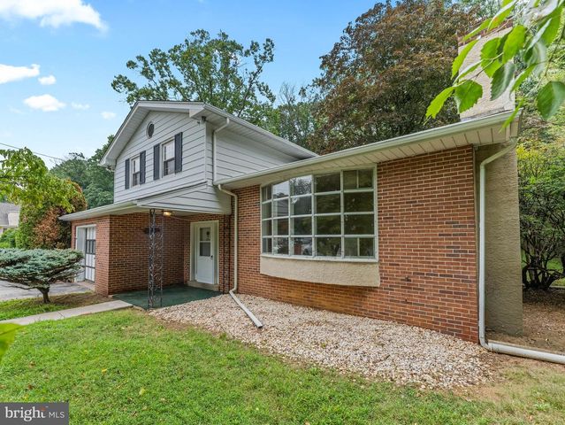 1280 LANCASTER AVE, Berwyn, PA 19312