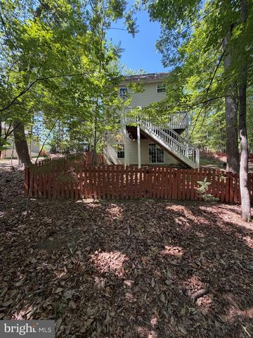 9 AUSTIN DR, Palmyra, VA 22963