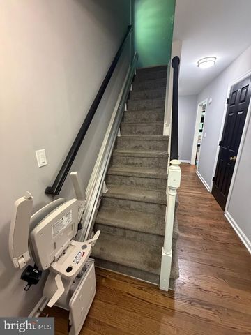 9 AUSTIN DR, Palmyra, VA 22963