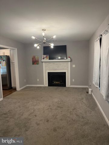 9 AUSTIN DR, Palmyra, VA 22963