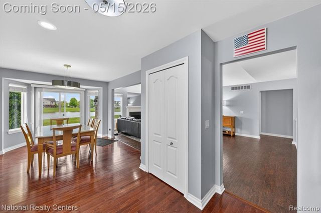 28657 Oakmonte Circle, New Hudson, MI 48165