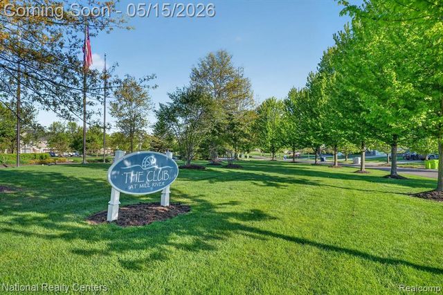 28657 Oakmonte Circle, New Hudson, MI 48165