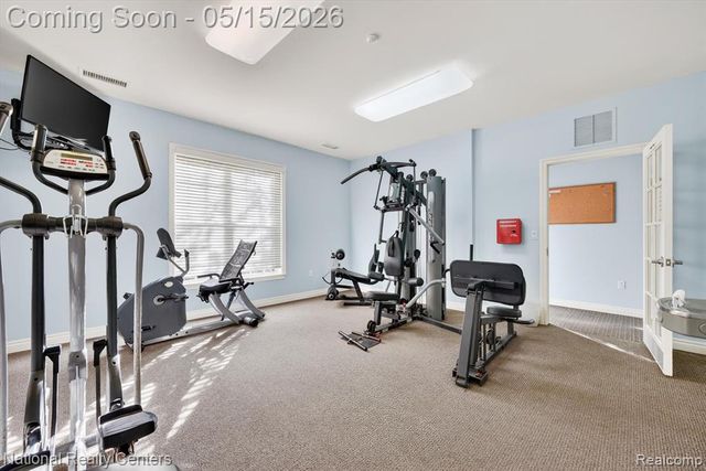 28657 Oakmonte Circle, New Hudson, MI 48165