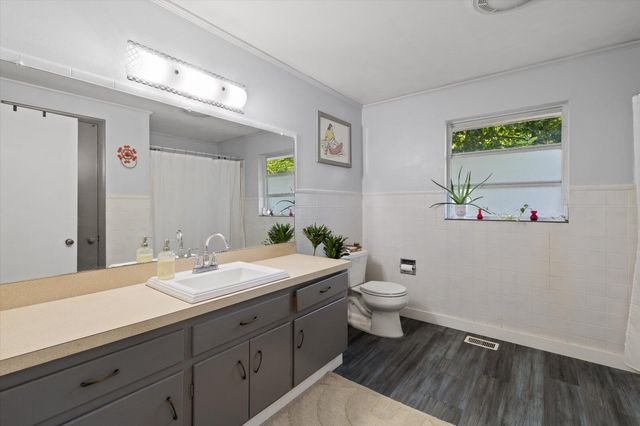 742 S Germantown Circle, Chattanooga, TN 37412