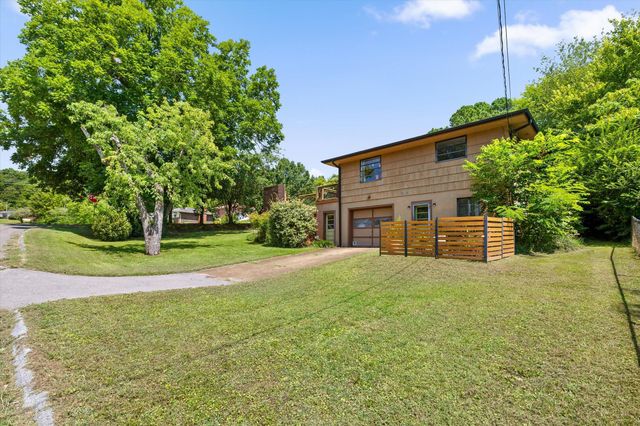 742 S Germantown Circle, Chattanooga, TN 37412
