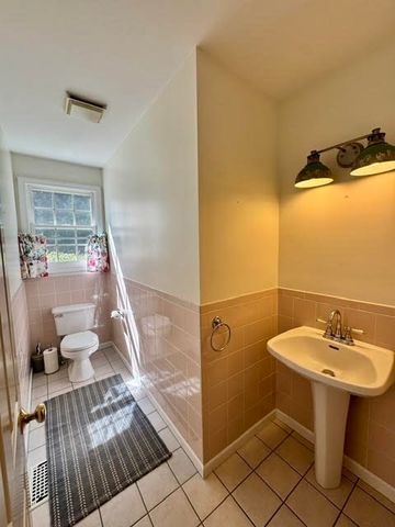 13 Waltham Dr 13, Plainville, MA 02762