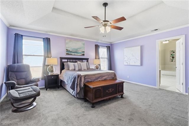 1246 E Meadow Lane, Olathe, KS 66062