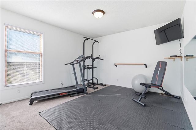 1246 E Meadow Lane, Olathe, KS 66062