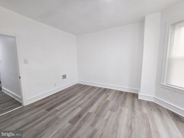 322 W WELLENS AVE, Philadelphia, PA 19120