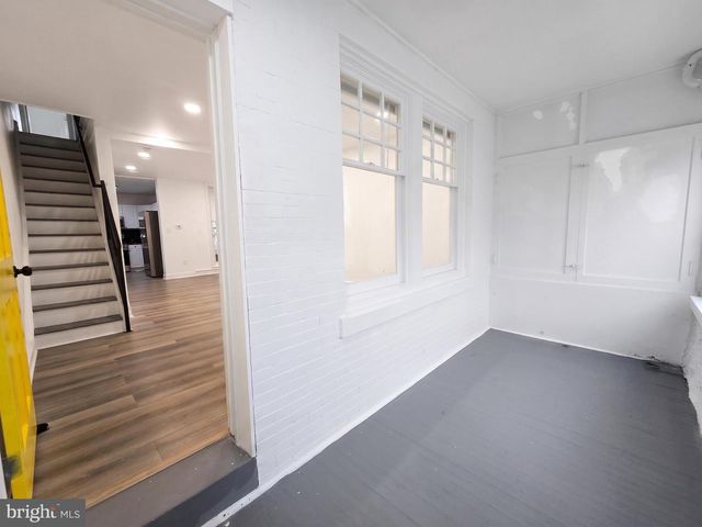 322 W WELLENS AVE, Philadelphia, PA 19120