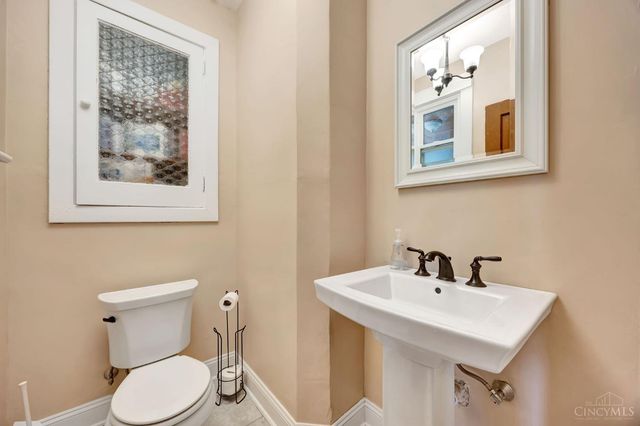 1917 Springdale Road, Springfield Twp., OH 45231