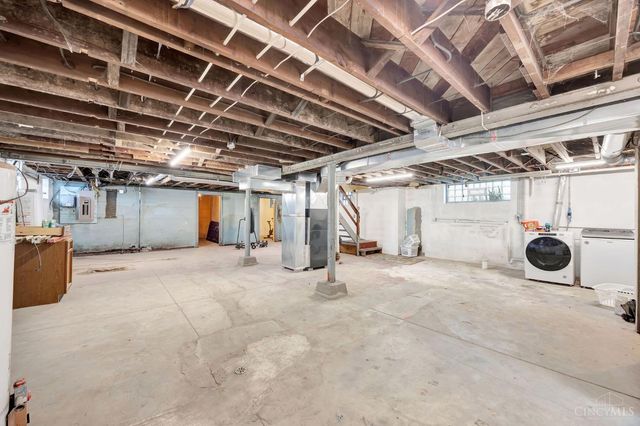 1917 Springdale Road, Springfield Twp., OH 45231