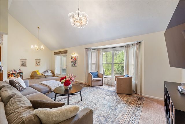 772 Bel Arbor, Webster, NY 14580