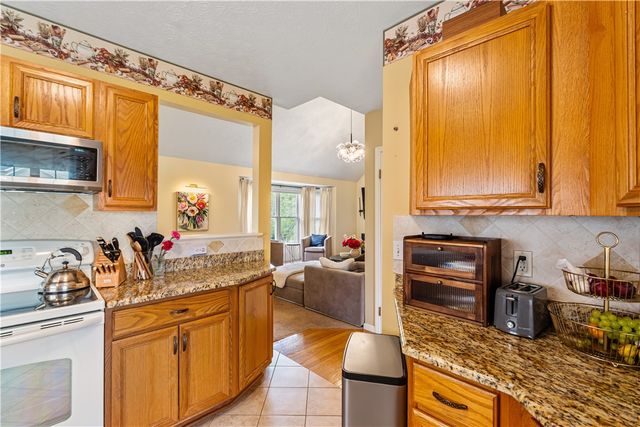 772 Bel Arbor, Webster, NY 14580