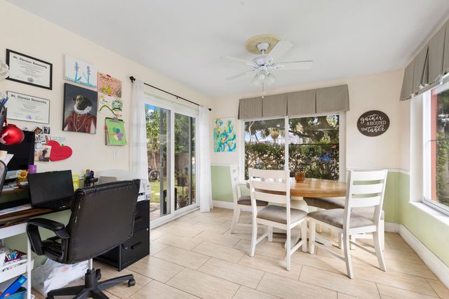 5819 Monroe Street, Hollywood, FL 33023