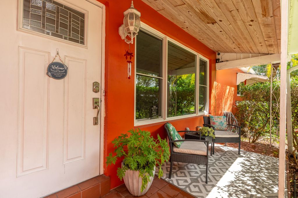 5819 Monroe Street, Hollywood, FL 33023