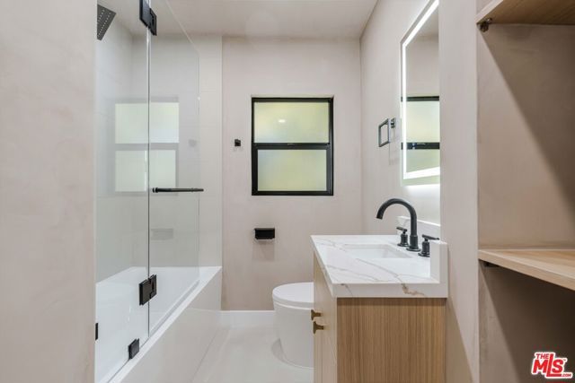6150 Sylvia Avenue, Tarzana (los Angeles), CA 91335