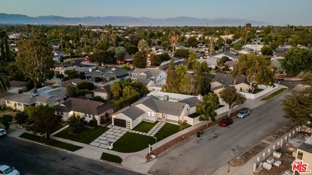 6150 Sylvia Avenue, Tarzana (los Angeles), CA 91335