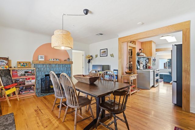 2726 Santa Clara Avenue SE, Albuquerque, NM 87106