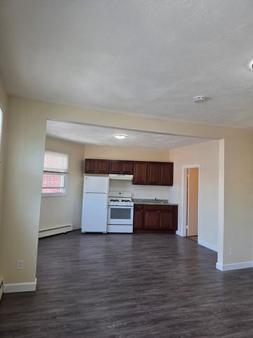 838 Western Ave 2L, Lynn, MA 01904