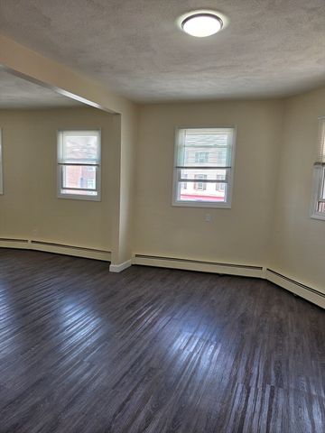 838 Western Ave 2L, Lynn, MA 01904