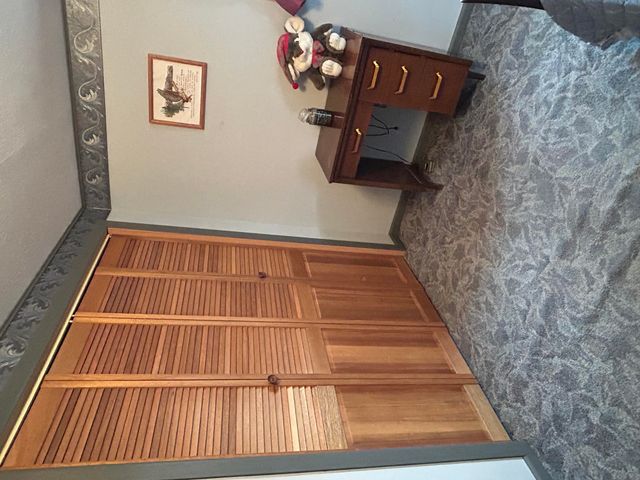 1003 AVENUE P, Carter Lake, IA 51510