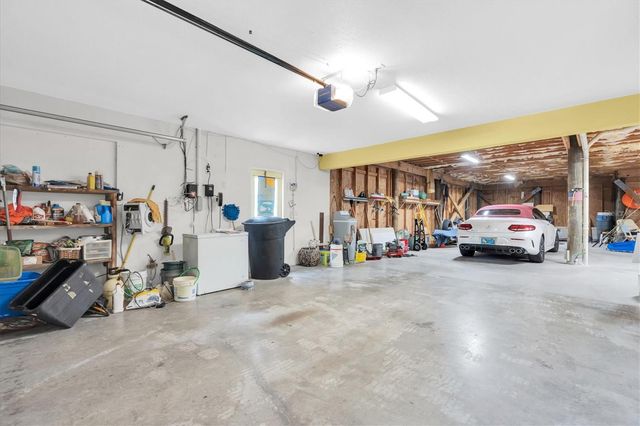 2853 SEABREEZE DRIVE S, Gulfport, FL 33707