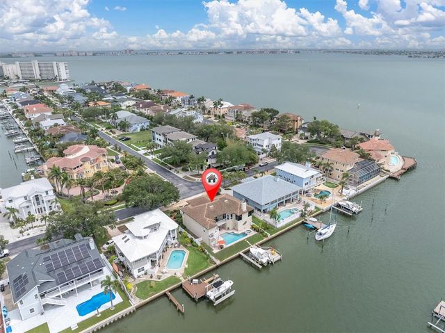 2853 SEABREEZE DRIVE S, Gulfport, FL 33707
