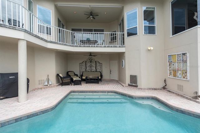 2853 SEABREEZE DRIVE S, Gulfport, FL 33707